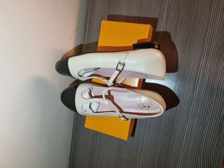 Bailarina piel crudo y negro con hebilla talla 40