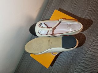 Bailarina piel crudo y negro con hebilla talla 40