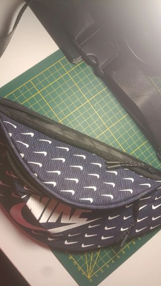 Riñonera nike