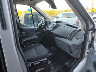 Ford Transit 9 plazas mas carga muy nueva 