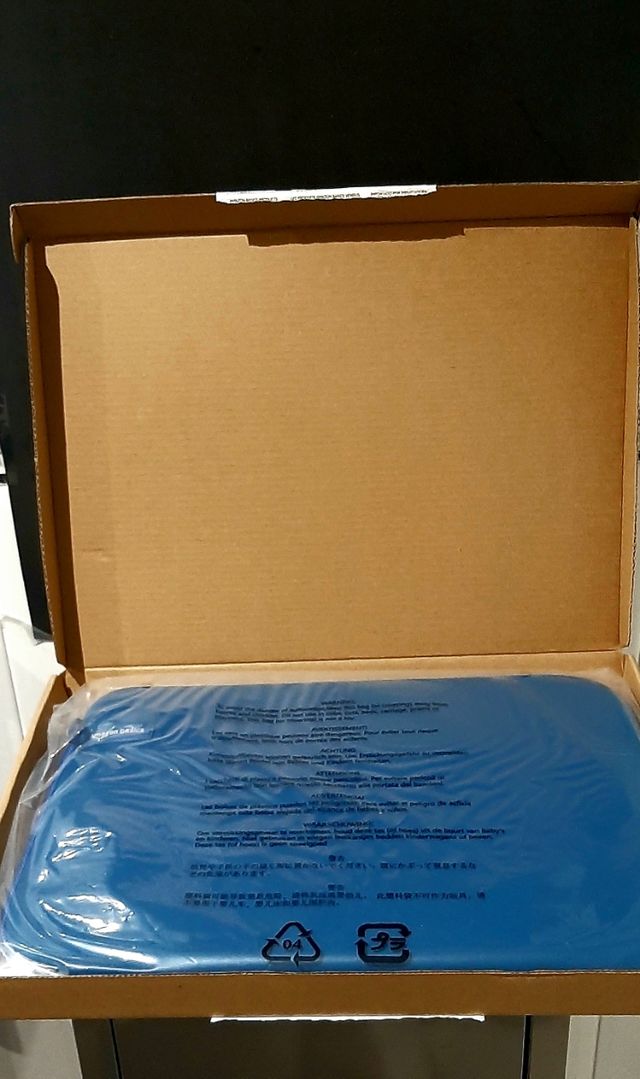 Funda PORTÁTIL NEOPRENO 33,8 cm (hasta 13,3')