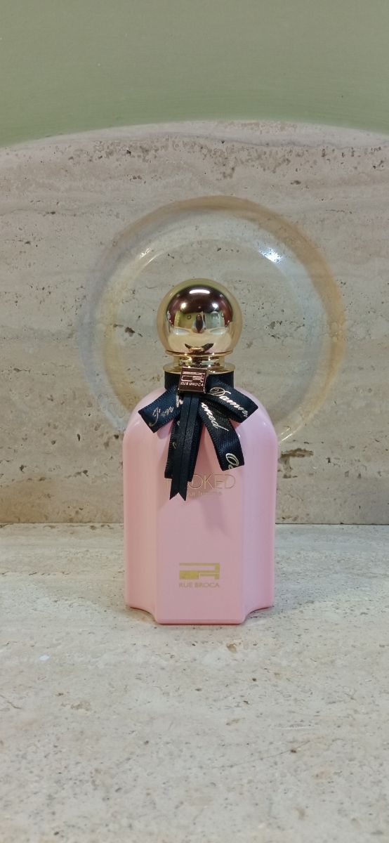 Perfume Hooked por femme, de niña bonita 😍