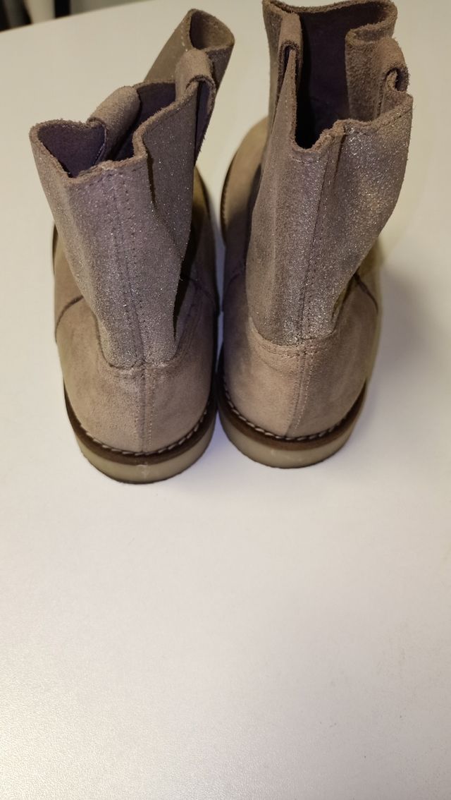 Botines serraje talla 35