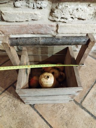 Cestino di legno artigianale