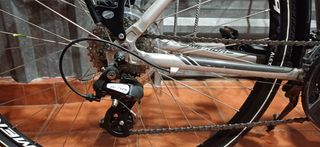 Bici Merida de treking con 50 km 