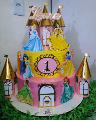 Torta scenografica barbie