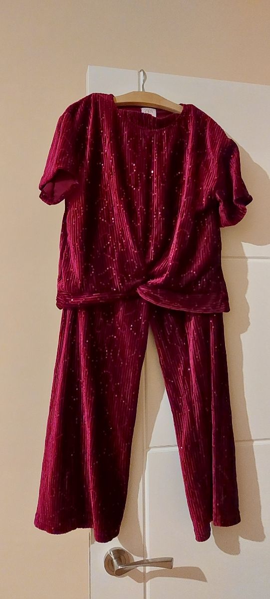 TRAJE FIESTA NIÑA LENTEJUELAS ROJO