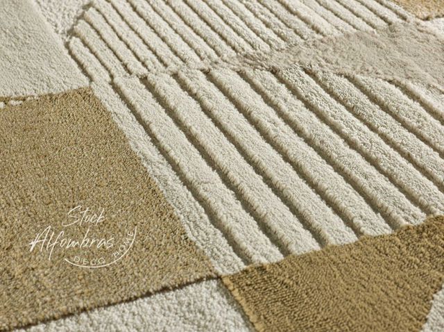 ALFOMBRA COLOR CREMA 