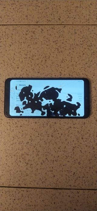 Movil piezas...LG Q60... pantalla rota.