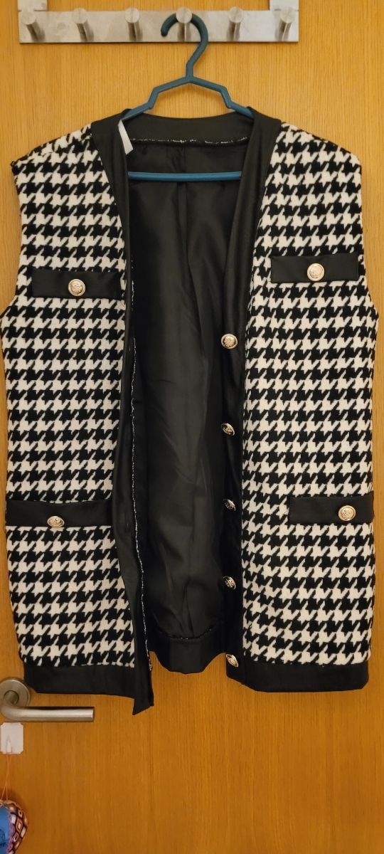 Chaleco de mujer con etiqueta, sin estrenar