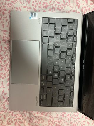Ultrabook asus zenbook 13,5 s oled

