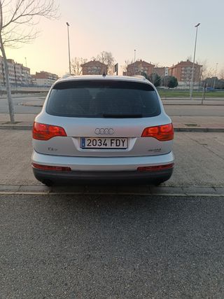Audi Q7 2006