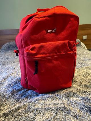 Mochila roja Levi’s