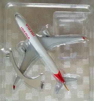 Avión Airbus A350-900 IBERIA maqueta