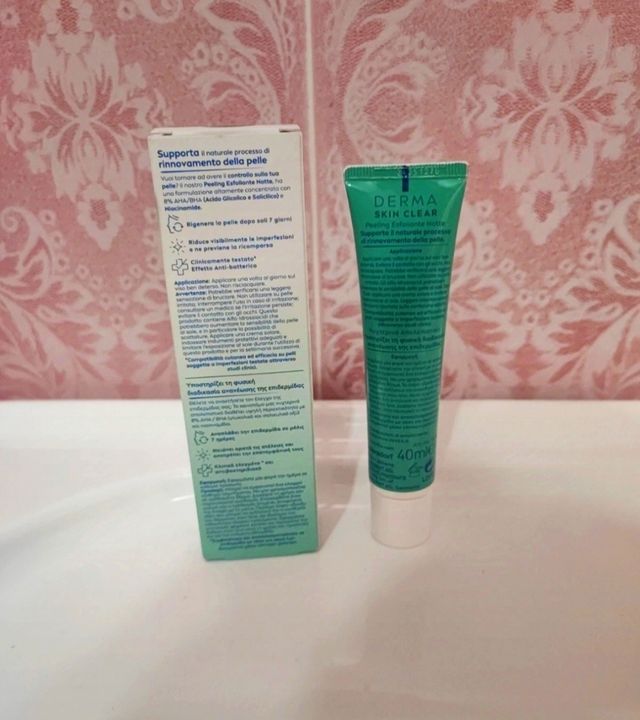 Nivea Derma Skin Clear 