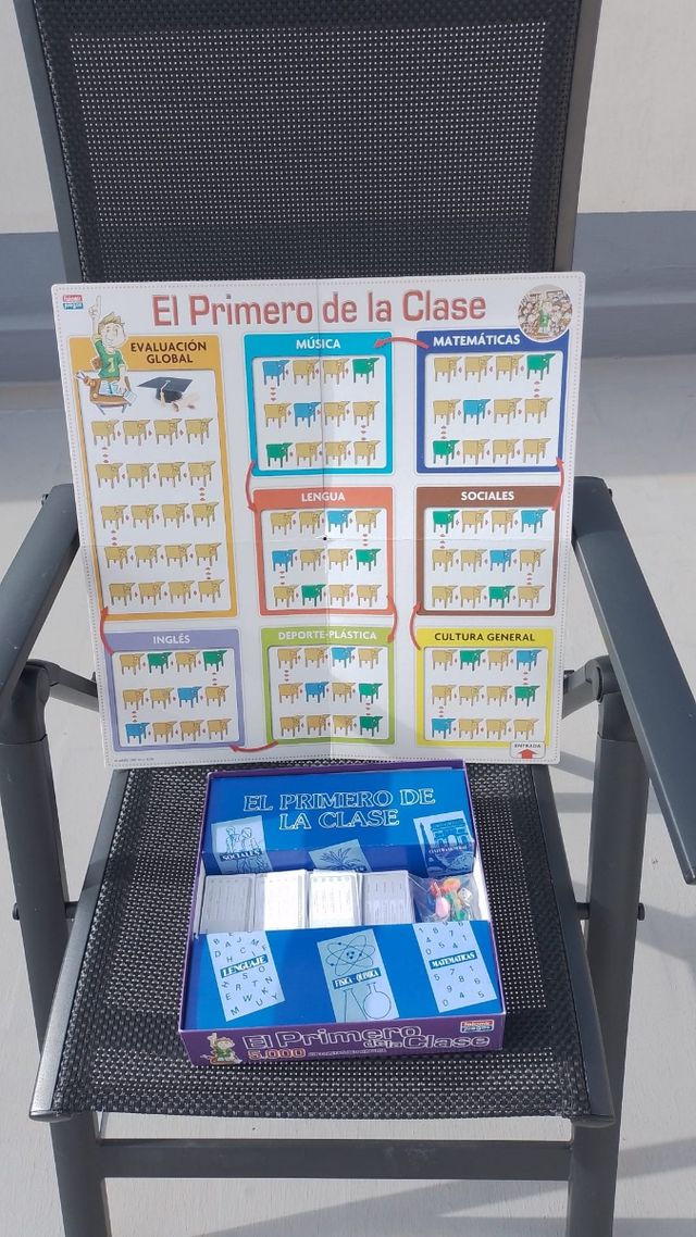 Juego de mesa: el primero de clase