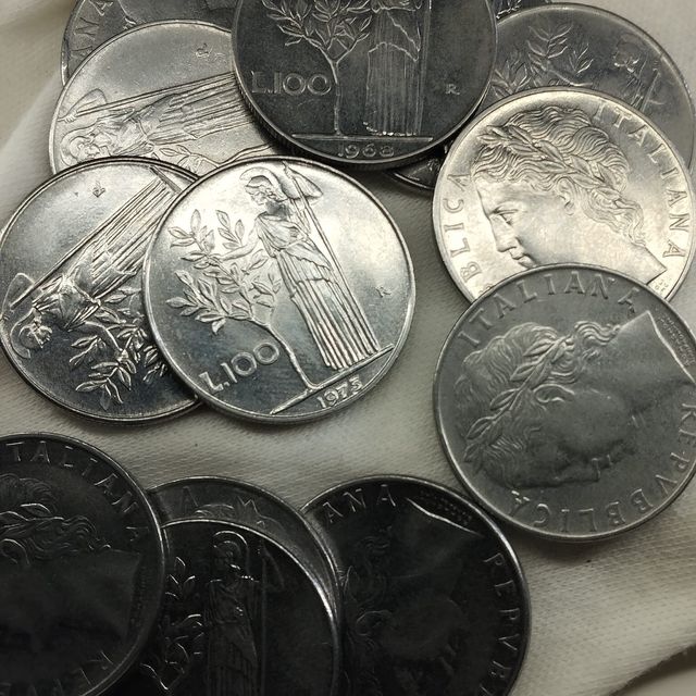 Italia 15 monedas 100 liras