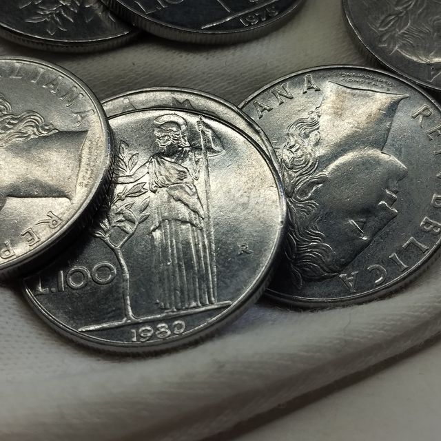 Italia 15 monedas 100 liras