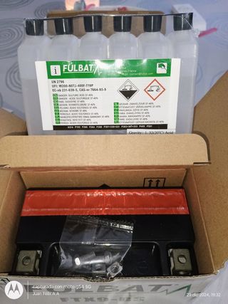 Batería moto fulbat ftx9-bs.