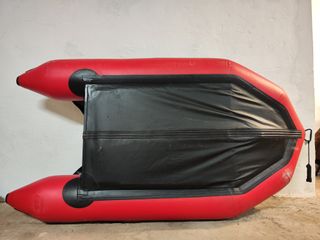 EMBARCACIÓN NEUMATICA DE REESTRENO