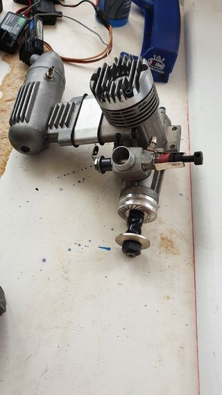 Motores RC completos e para peças