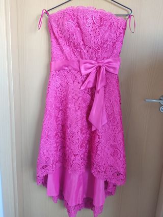 Vestido fiesta encaje fucsia 