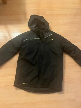 Anorak/Chubasquero/Plumas