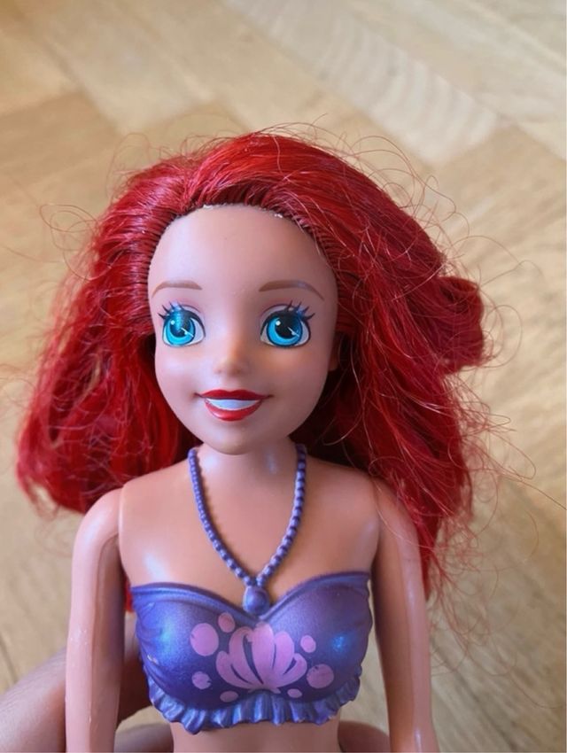 Muñeca Barbie Princesa Ariel de Mattel Sirenita