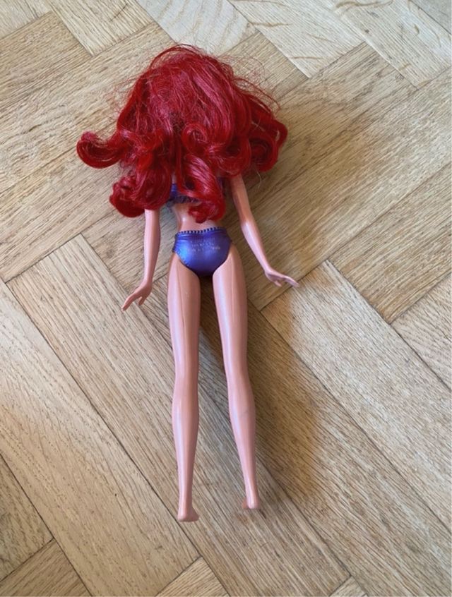 Muñeca Barbie Princesa Ariel de Mattel Sirenita