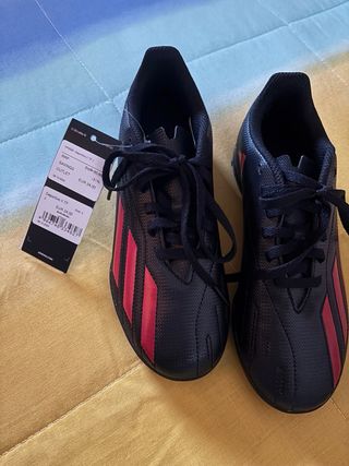 Zapatillas multitaco negras niño futbol 7 talla 34