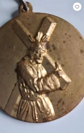 Antigua medalla Cofradía de Nuestro Padre Jesús