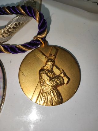 Antigua medalla Cofradía de Nuestro Padre Jesús