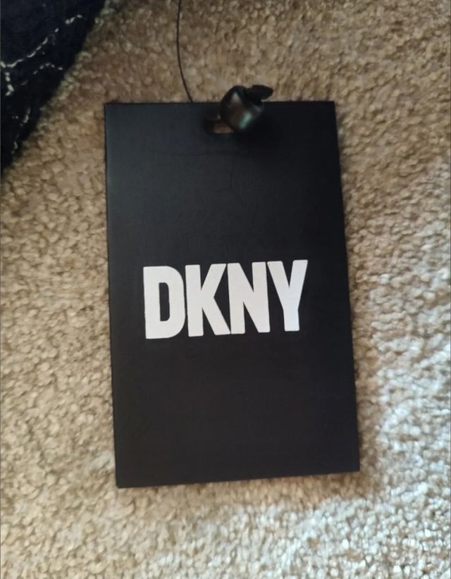 Falda DKNY 