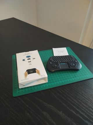 Teclado/ratón/mando bluetooth