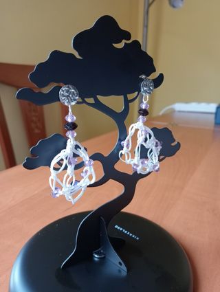 Pendientes largos con abalorios 