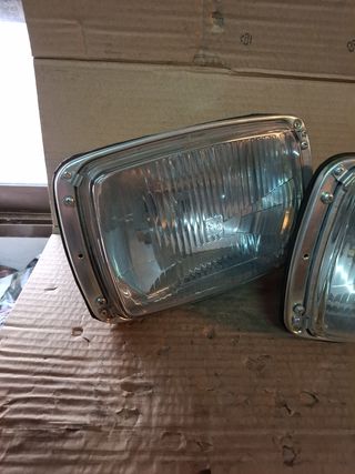 MERCEDES L407,L406 pareja faros h4