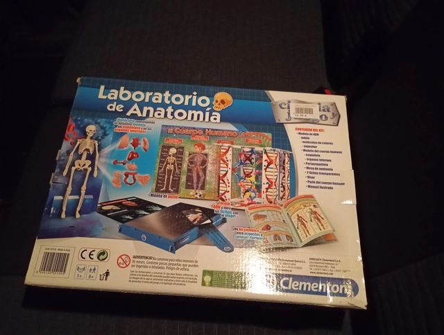 Laboratorio de Anatomía de Clementoni.