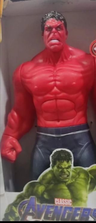 HULK ROJO TAMAÑO GRANDE 30 CM