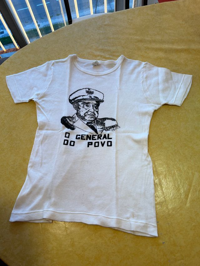 ¡PORTUGUESES! Camiseta original de General SPINOLA