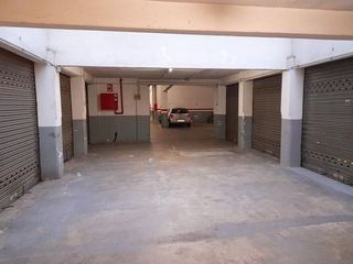 Garaje en venta en Plaça Catalunya en Prat de Llobregat, El