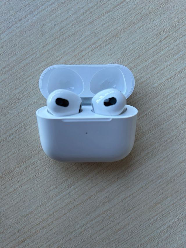 Cuffie Bluetooth con ottimo suono + custodia