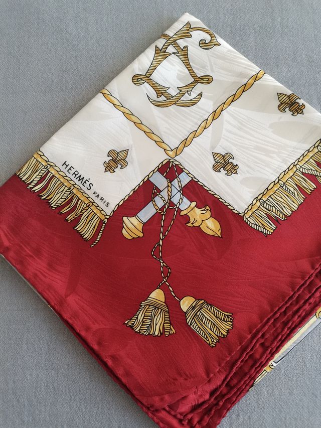 Hermès Paris, foulard Carré, seta pura