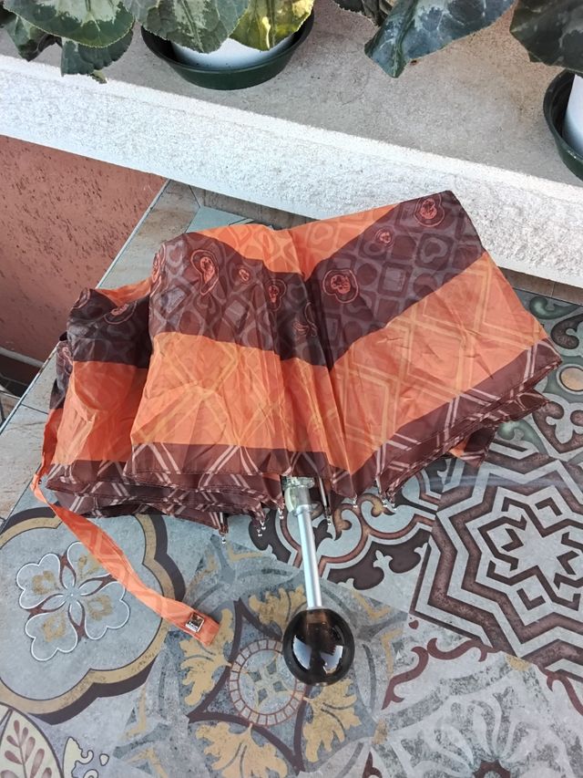 Ombrello Thun colore arancione marrone