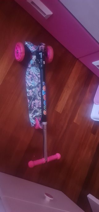 BICICLETA Y PATINETE NIÑA