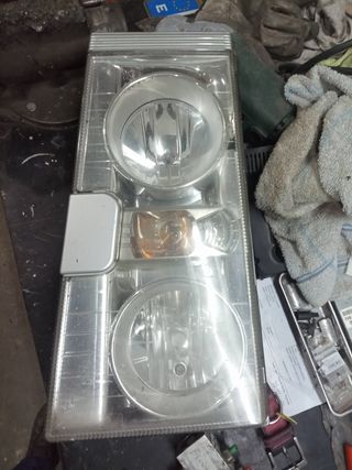 Faro delantero camión Renault Magnum