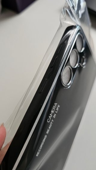 Funda negra Samsung S24 nueva