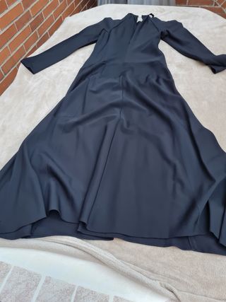 Vestido negro ideal para estas fiestas