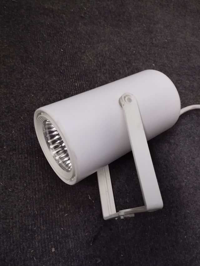 Foco led tipo Mercadona