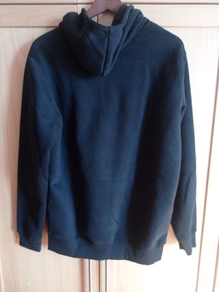 Sudadera negra capucha  Chase