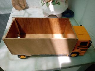 CAMIONE DE JUGUETES  DE  TOROS  TELEDIRIGIDO